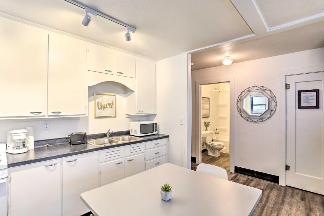 Upscale Apt At The Lofts In Historic Downtown Lead מראה חיצוני תמונה