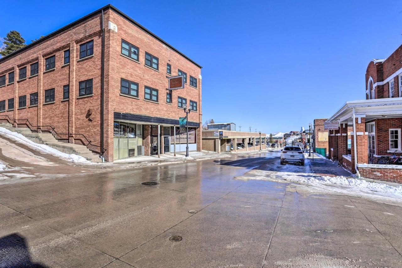 Upscale Apt At The Lofts In Historic Downtown Lead מראה חיצוני תמונה